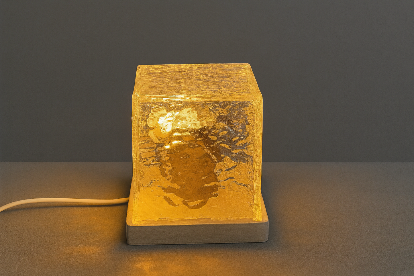 Abajur LED Rotativo Cristal com Efeito de Água| Projeção Dinâmica| USB